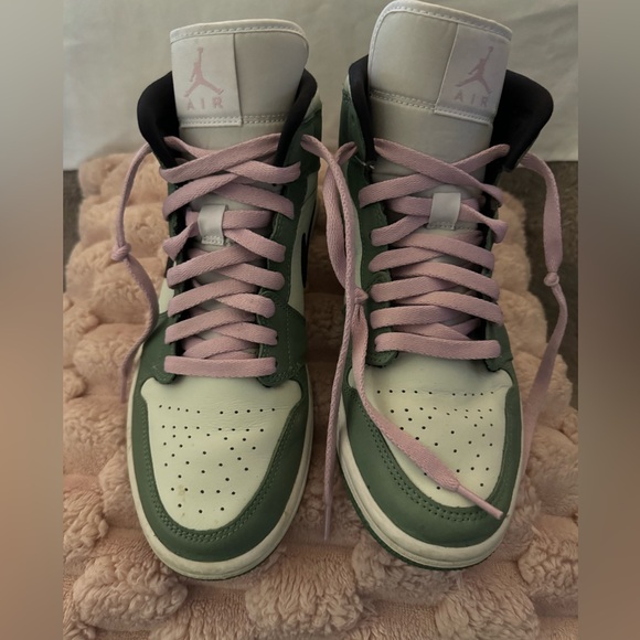 Nike Shoes - Nike Green and Pink Athletic Shoes